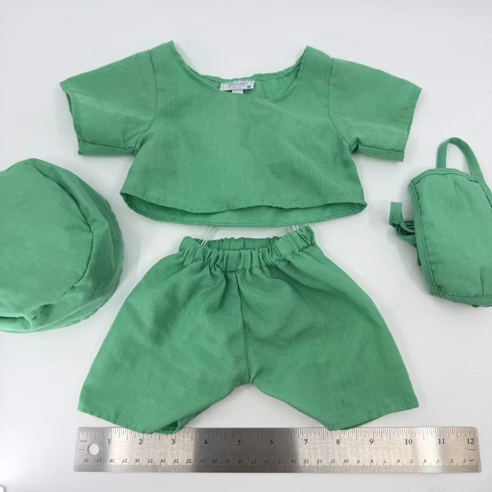 Build‎ A Bear Hospital Scrubs Green 4-Piece Set Mask Cap Pants Top
